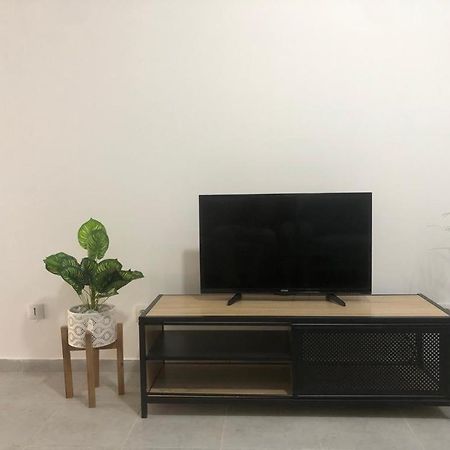 Rdc - Appartement F3 Villiers Le Bel 95 Proche De Paris Roissy ภายนอก รูปภาพ